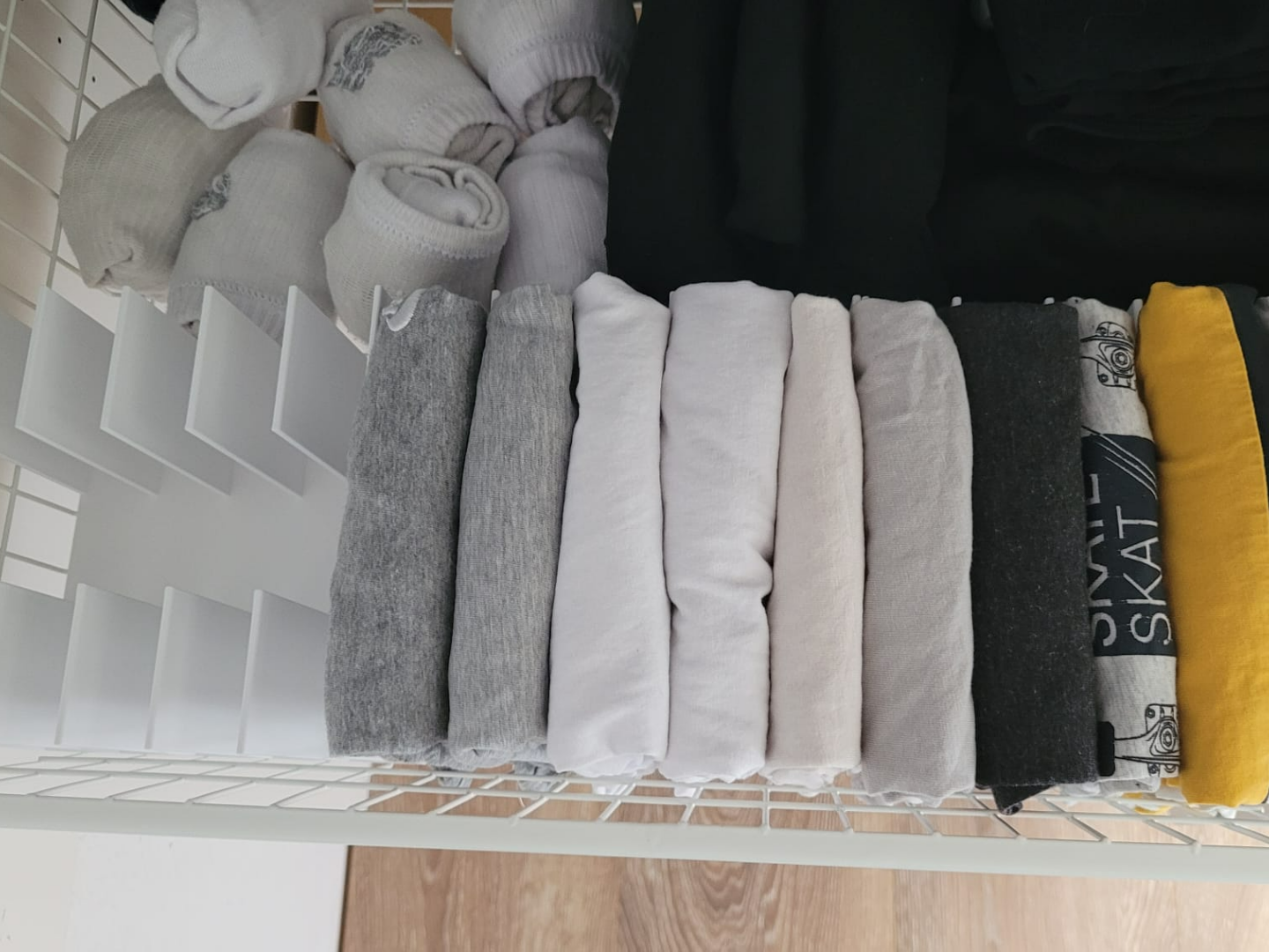 IKEA KOMPLEMENT T-Shirt Organizer 3D model