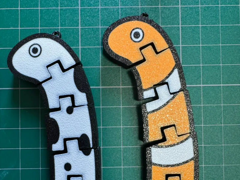 Garden_Eel_Keychain