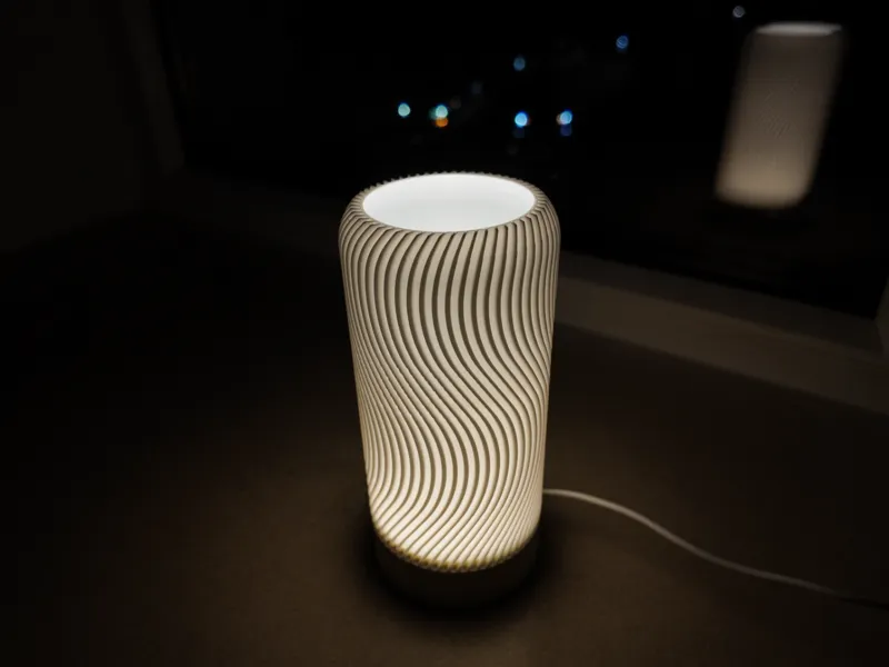Desk lamp