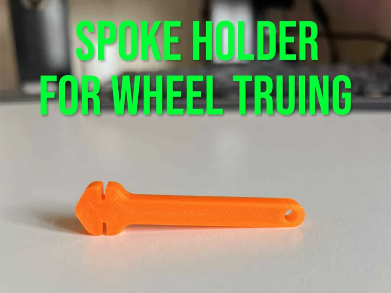 Spoke holder for wheelbuilding