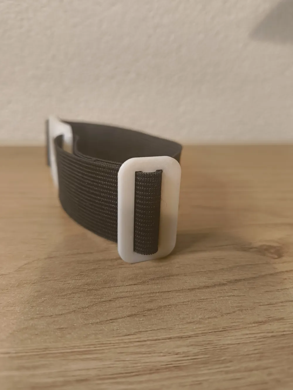 Freestyle Libre/ Libre 2 sensor strap by Stijm MakerWorld: Download ...