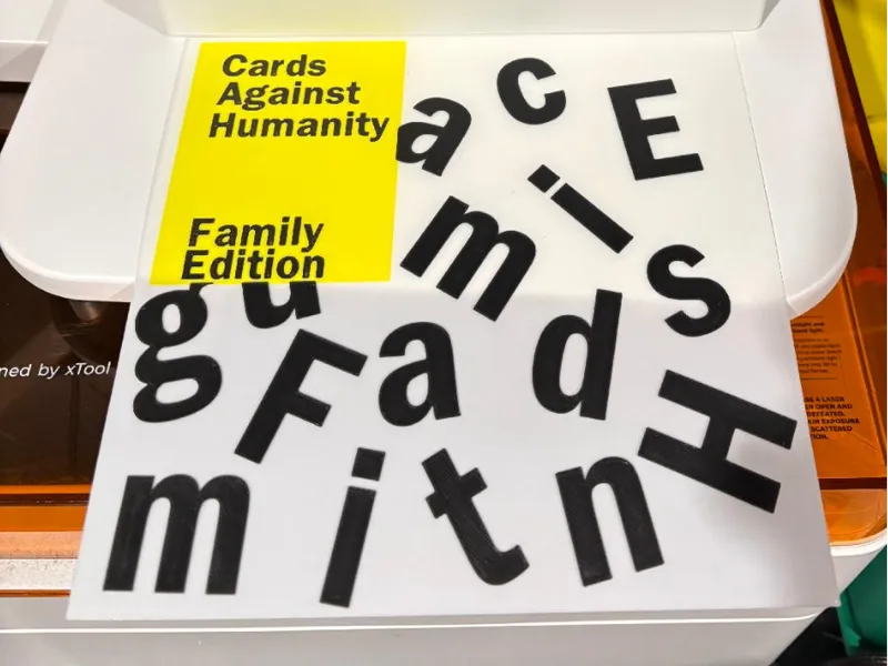 Cards Against Humanity Family - Snaplock Card Box