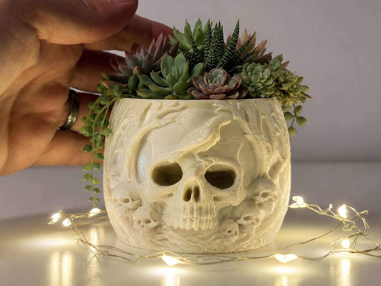 Raven Skull Planter