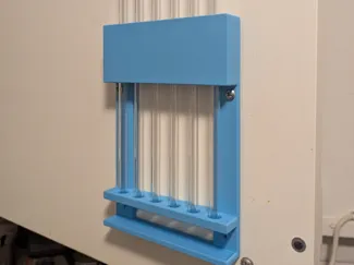 Hanging strawholder