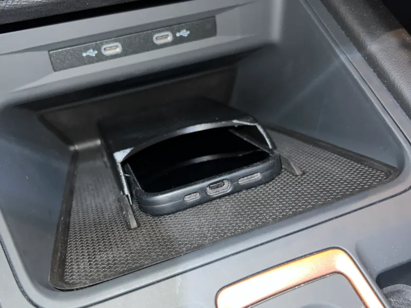 Cupra Leon VZ Ladeschalen Abdeckung