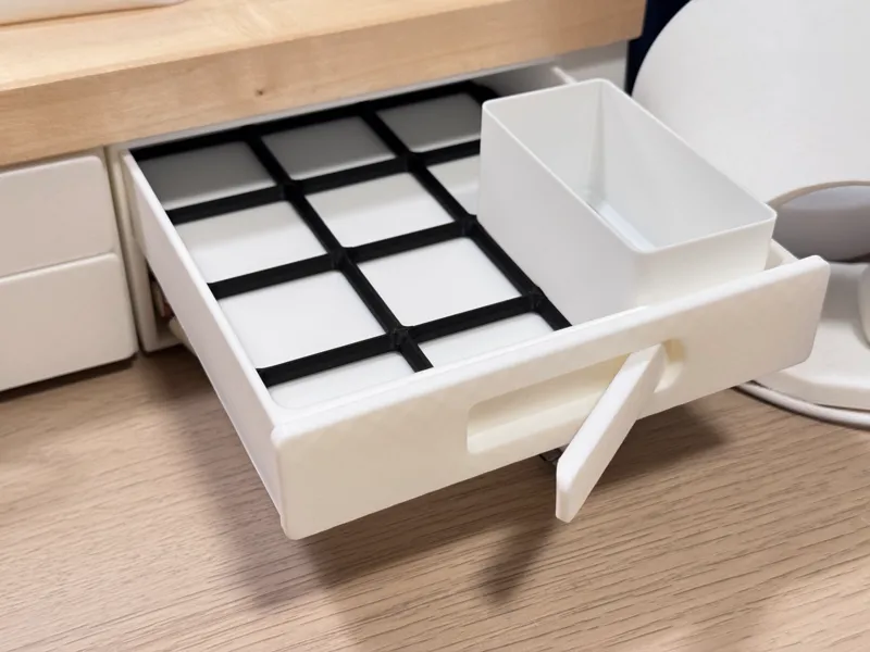 gridfinity base plate for my desk shelf drawer