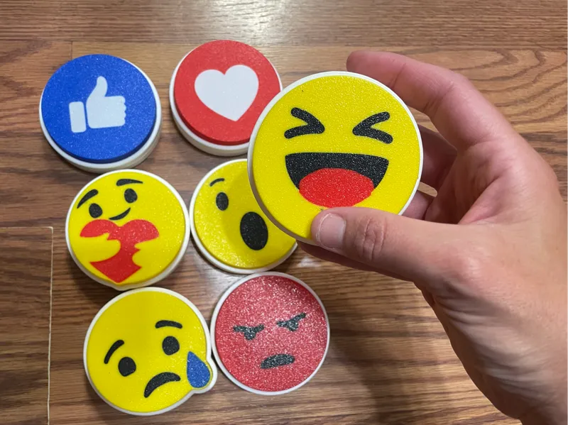 Laugh Facebook React Clicker