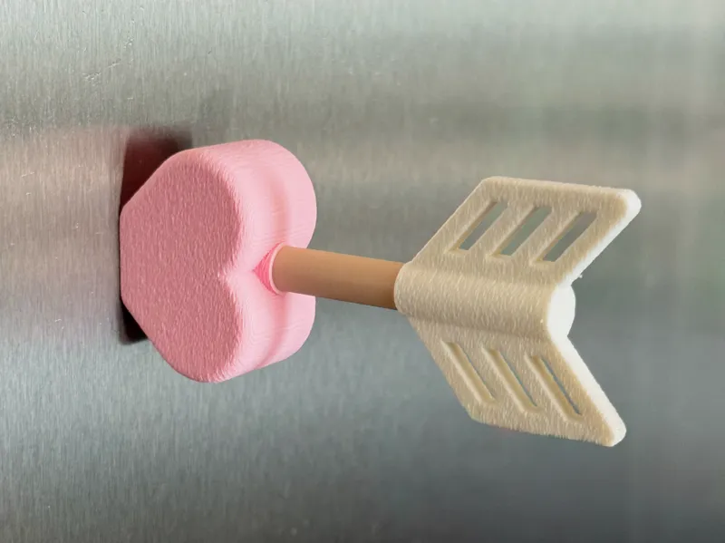 Cupid's Arrow Refrigerator Magnet (No AMS!)