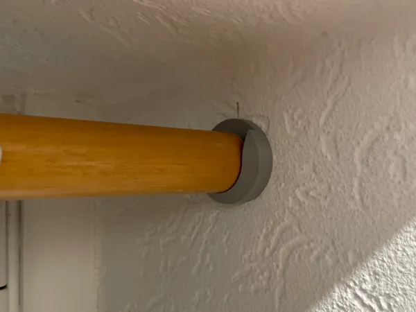 Support de tringle à rideaux 28mm (redimensionnable)