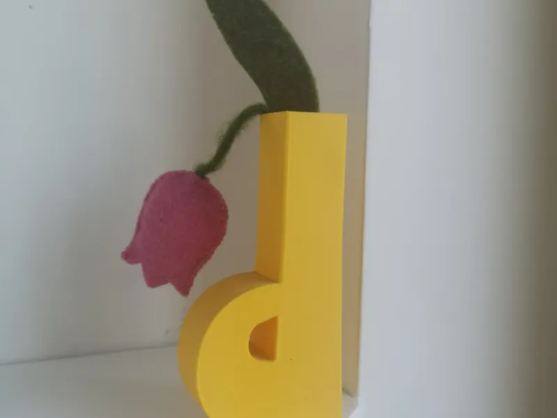 P-VASE