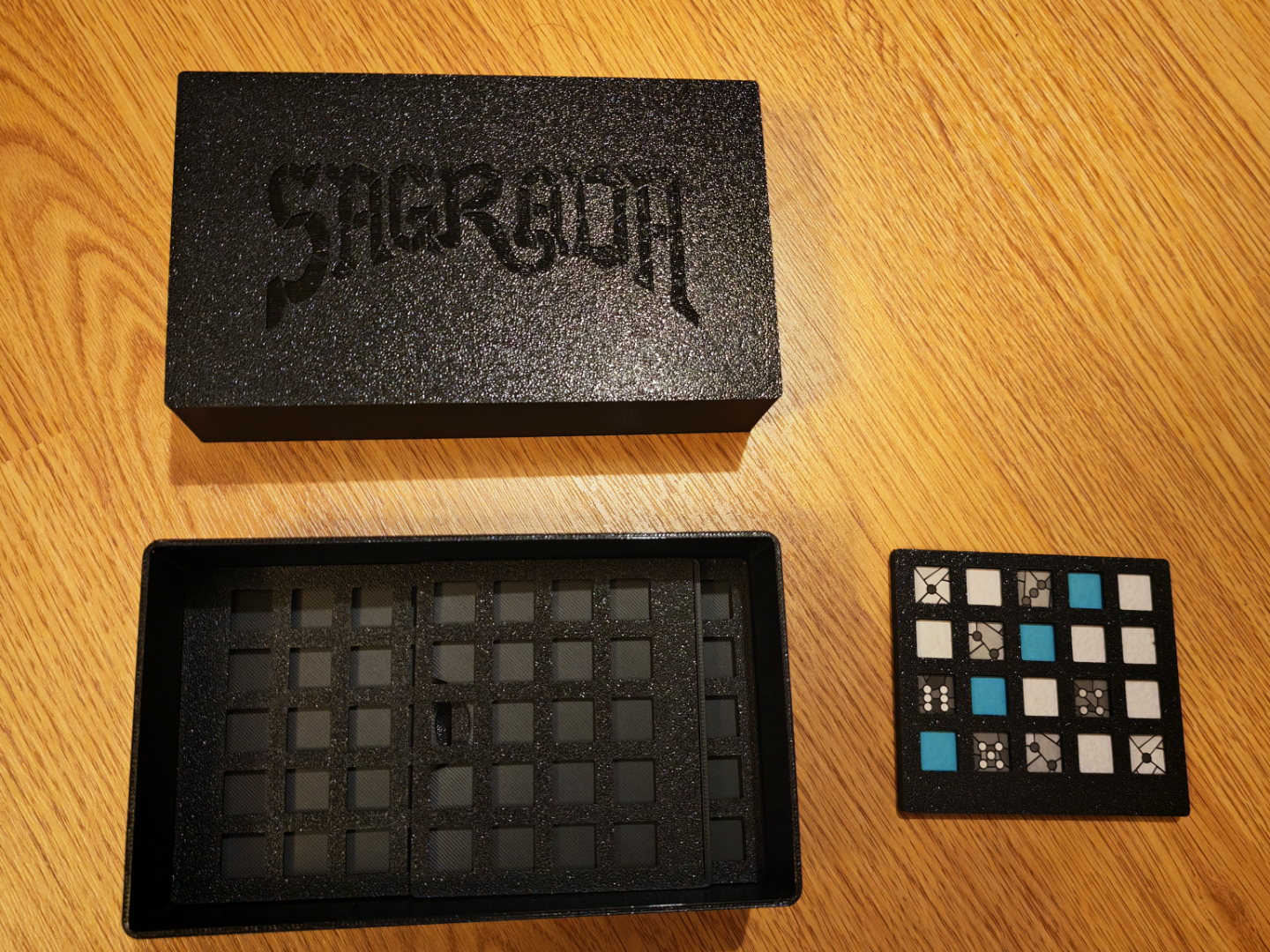 Sagrada boardgame travel box