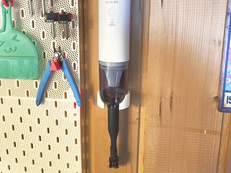 Minimal Mini Vaccum Holder (1 Screw)