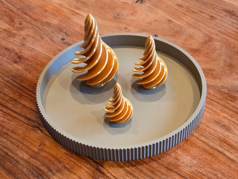 Moderne Weihnachtsbaumdeko
