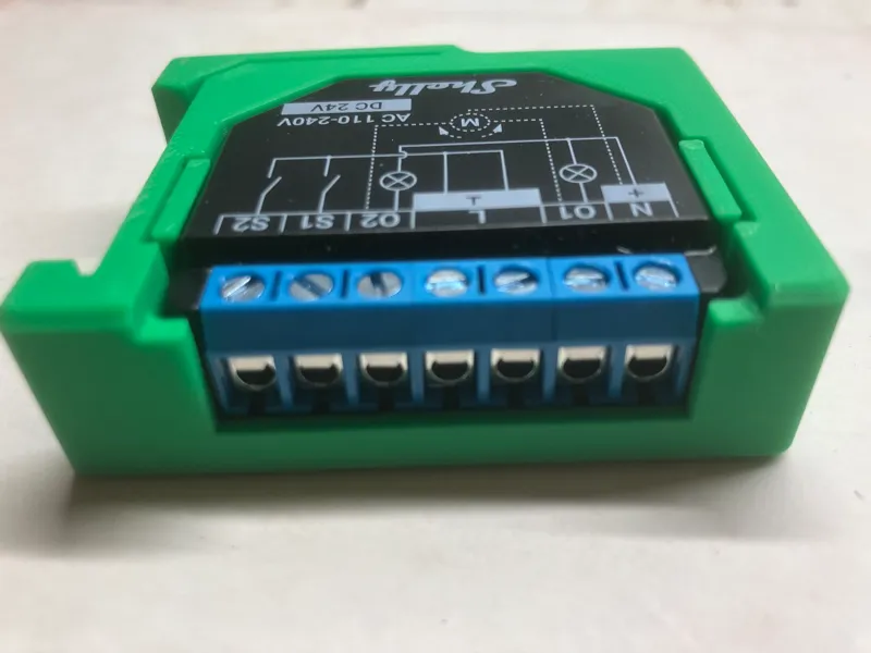 v2 optimized Shelly Plus DIN Rail with eject tool