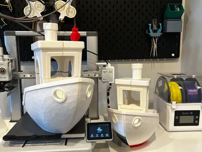 SECOND BIGGEST BENCHY