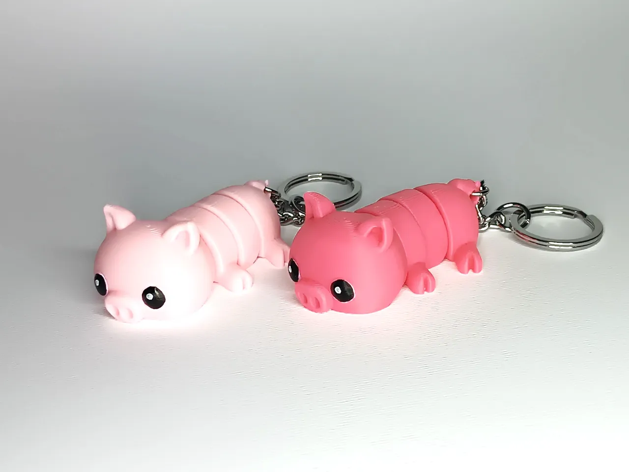Cute Flexi Pets Pig (Keychain & Magnet) view 3