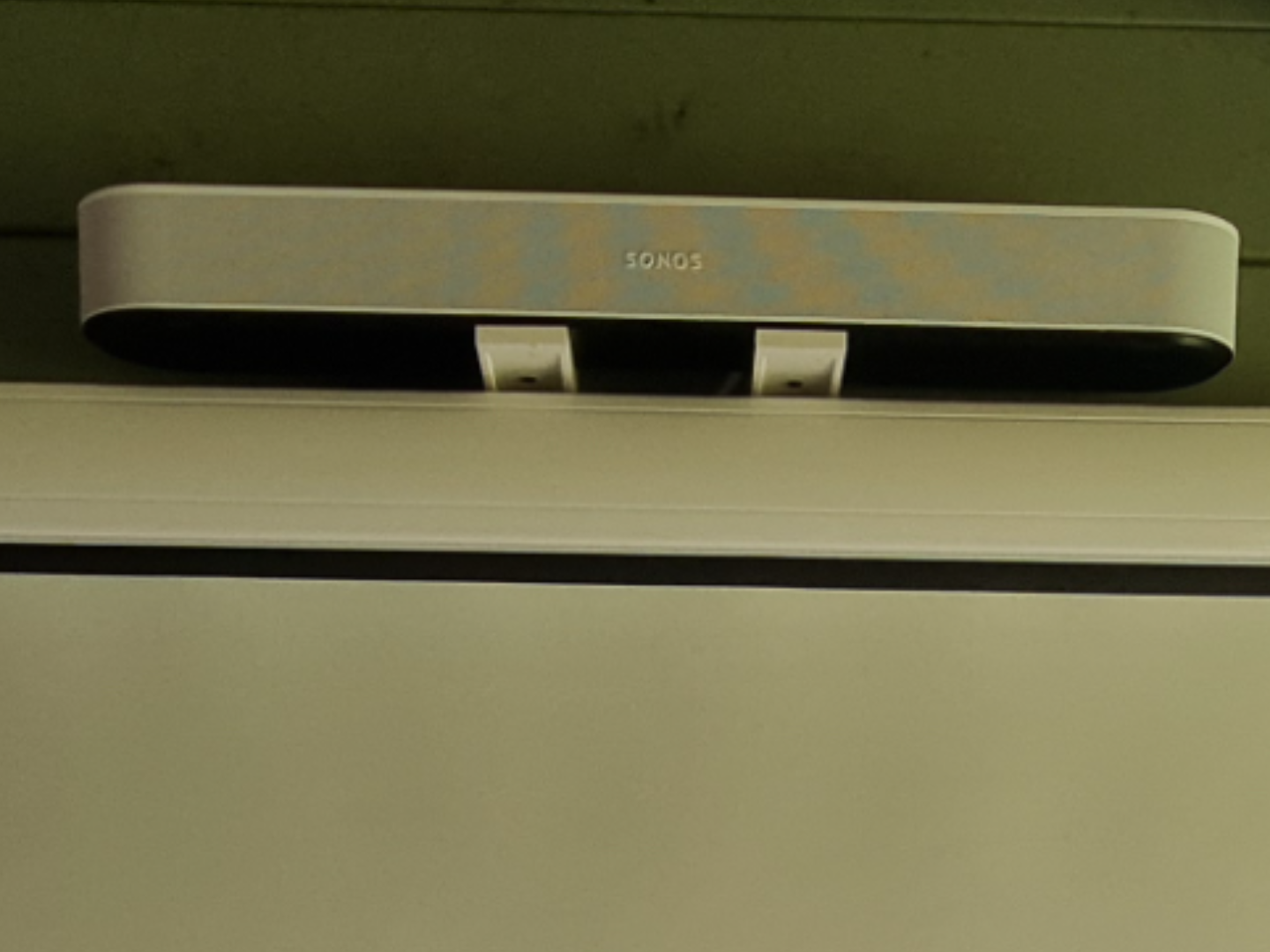 Sonos Beam V2 Above TV/Projector Mount