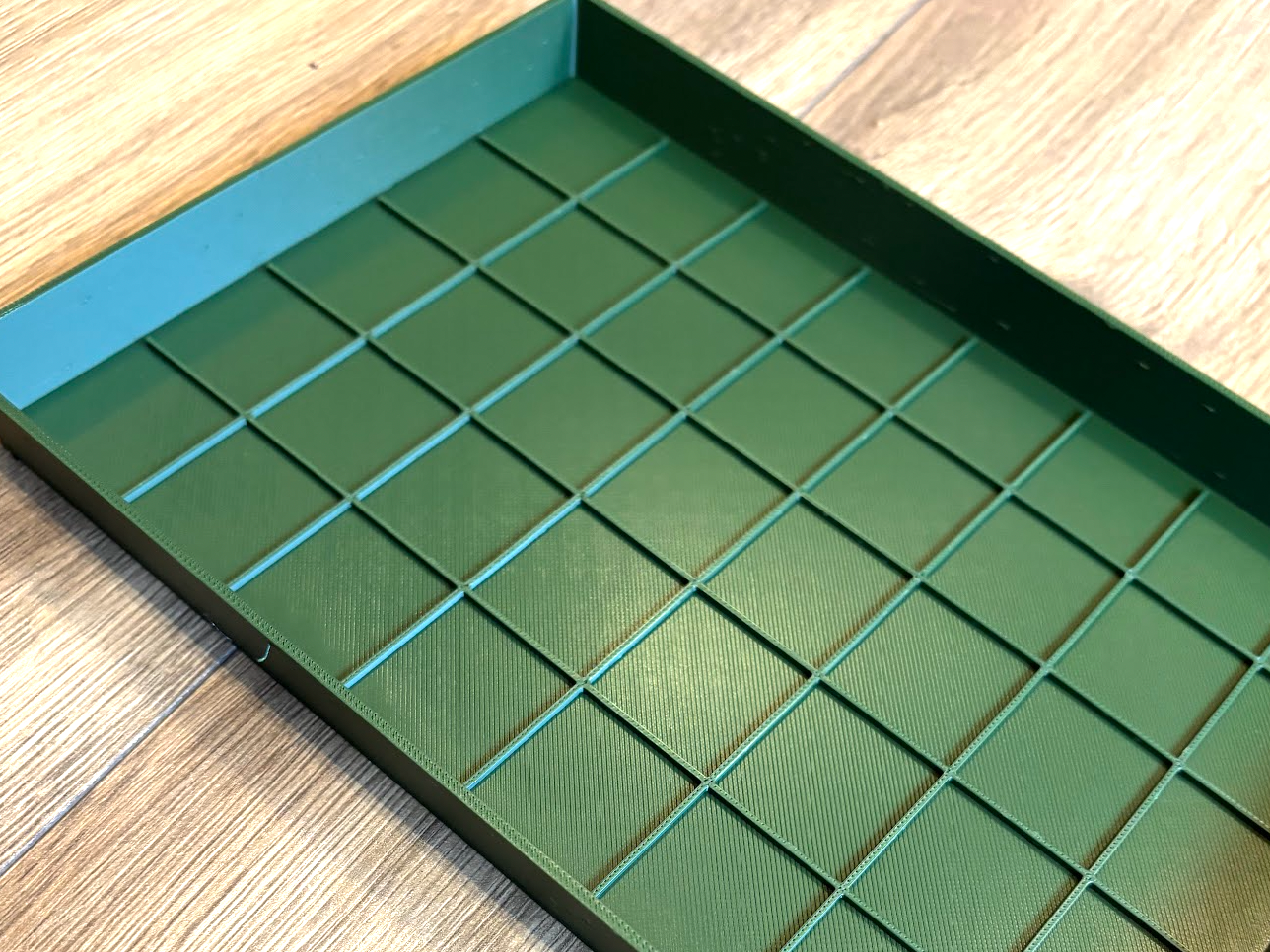 Parametric Seed Tray with Self-Watering Ridges