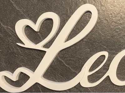 Leonie Lettering