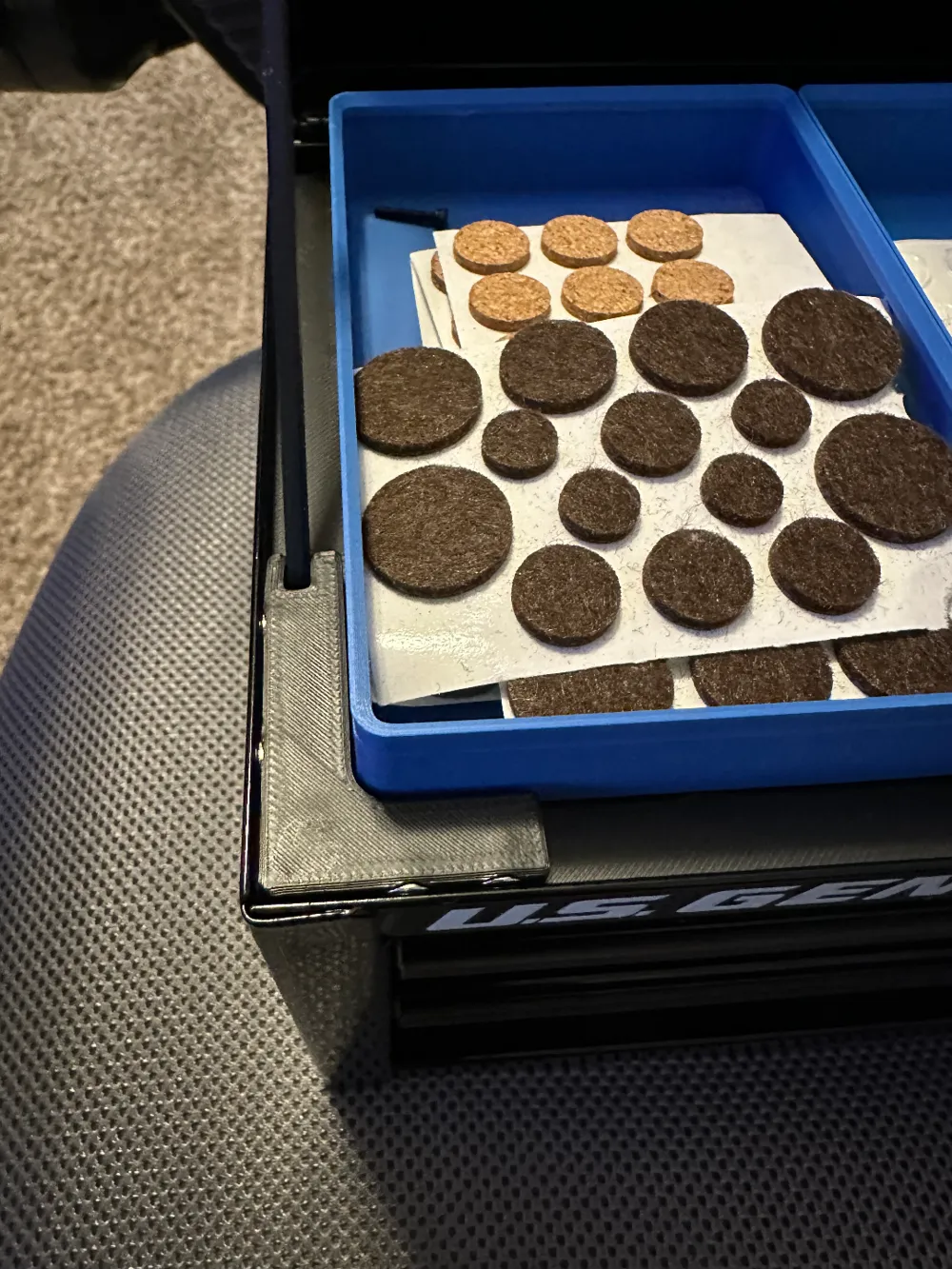 US General Mini Lid Stay / Magnetic Closure - Free 3D Print Model ...