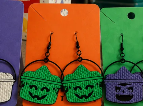 Pendientes: Knit Green Boo Bucket Earrings — referencia de MakerWorld