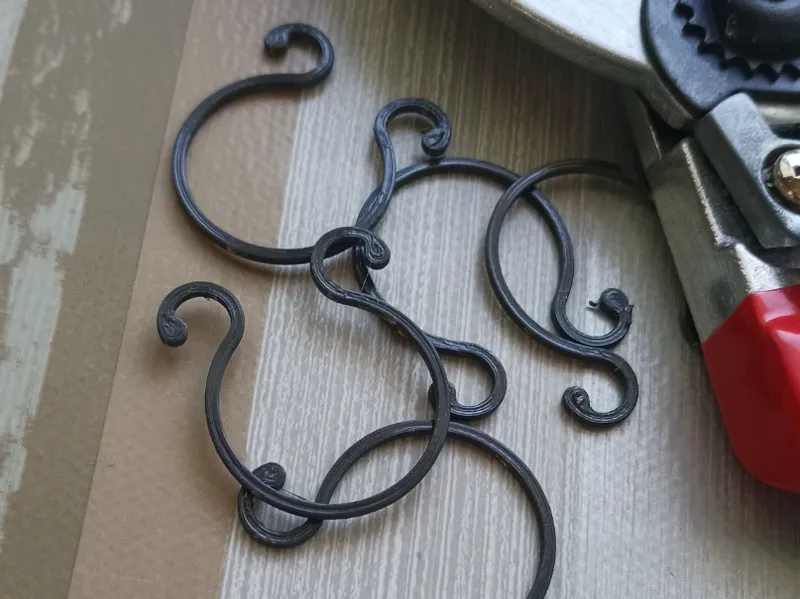 Branch Clips for Fruit Trees Vines and oth. plants