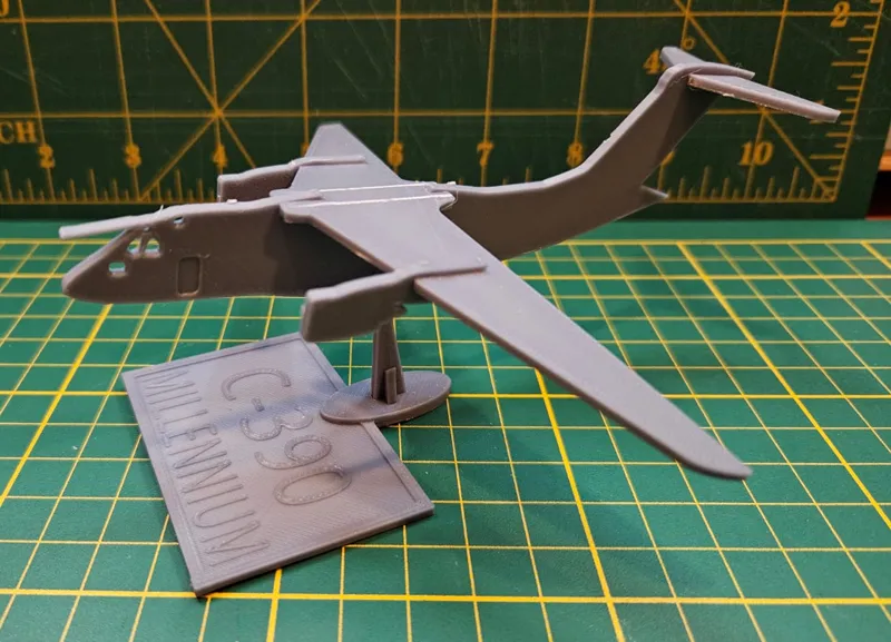 Embraer C-390 Millennium Card Kit with Stand