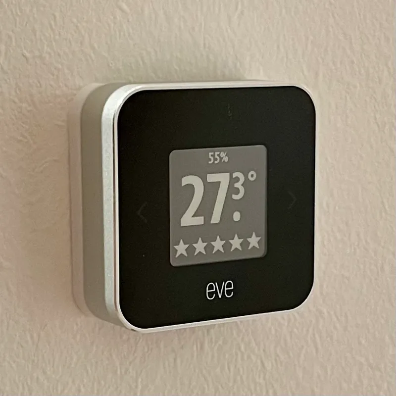 Eve Room Wall Mount