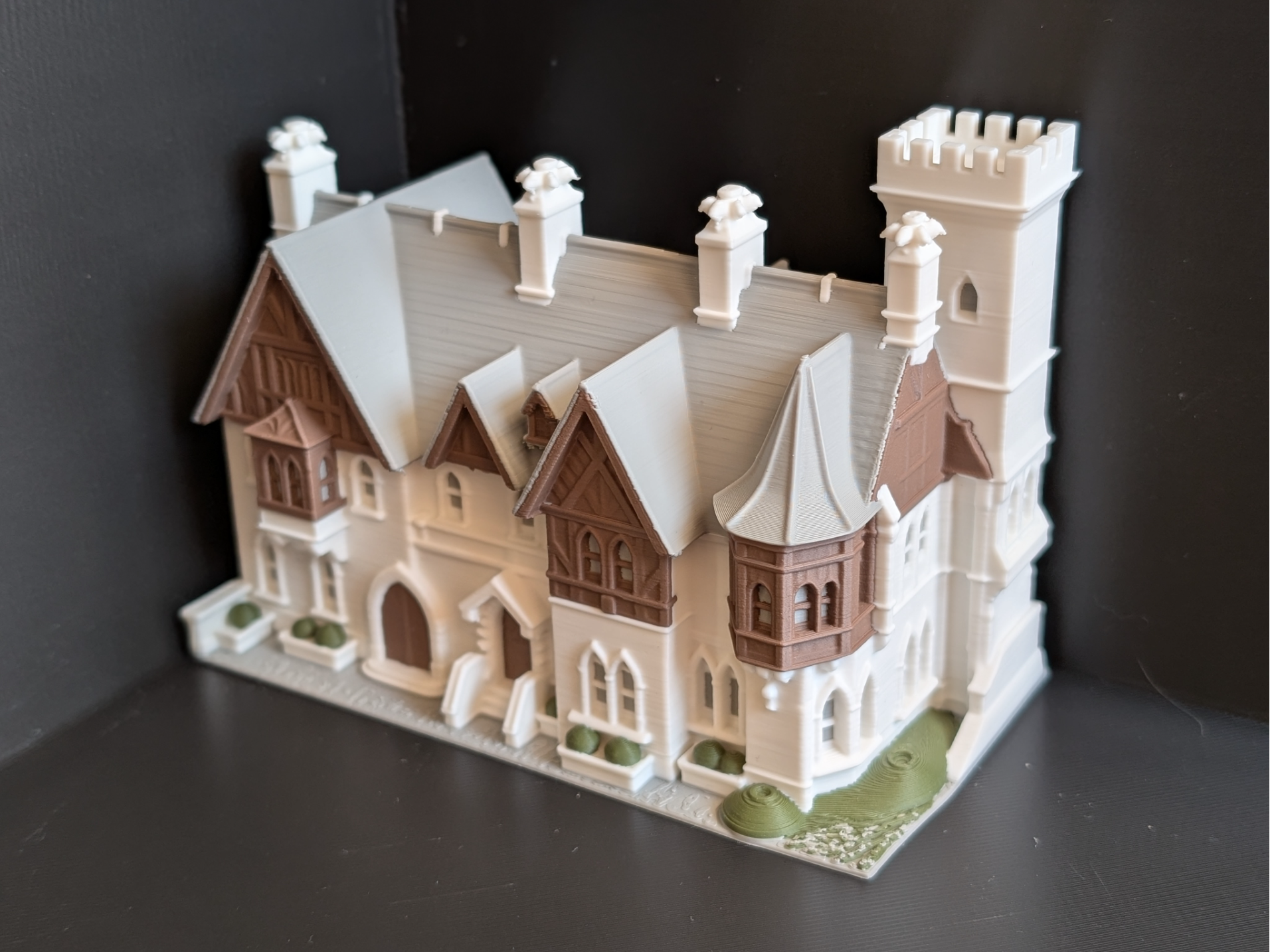 Medieval Noble Residence miniature 034