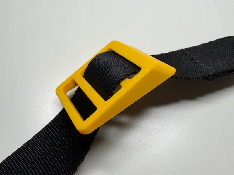Ladder lock buckle