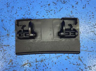 gazelle next's glove compartment handle