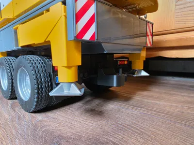 Bruder Scania Liebherr Crane Trailer Hitch