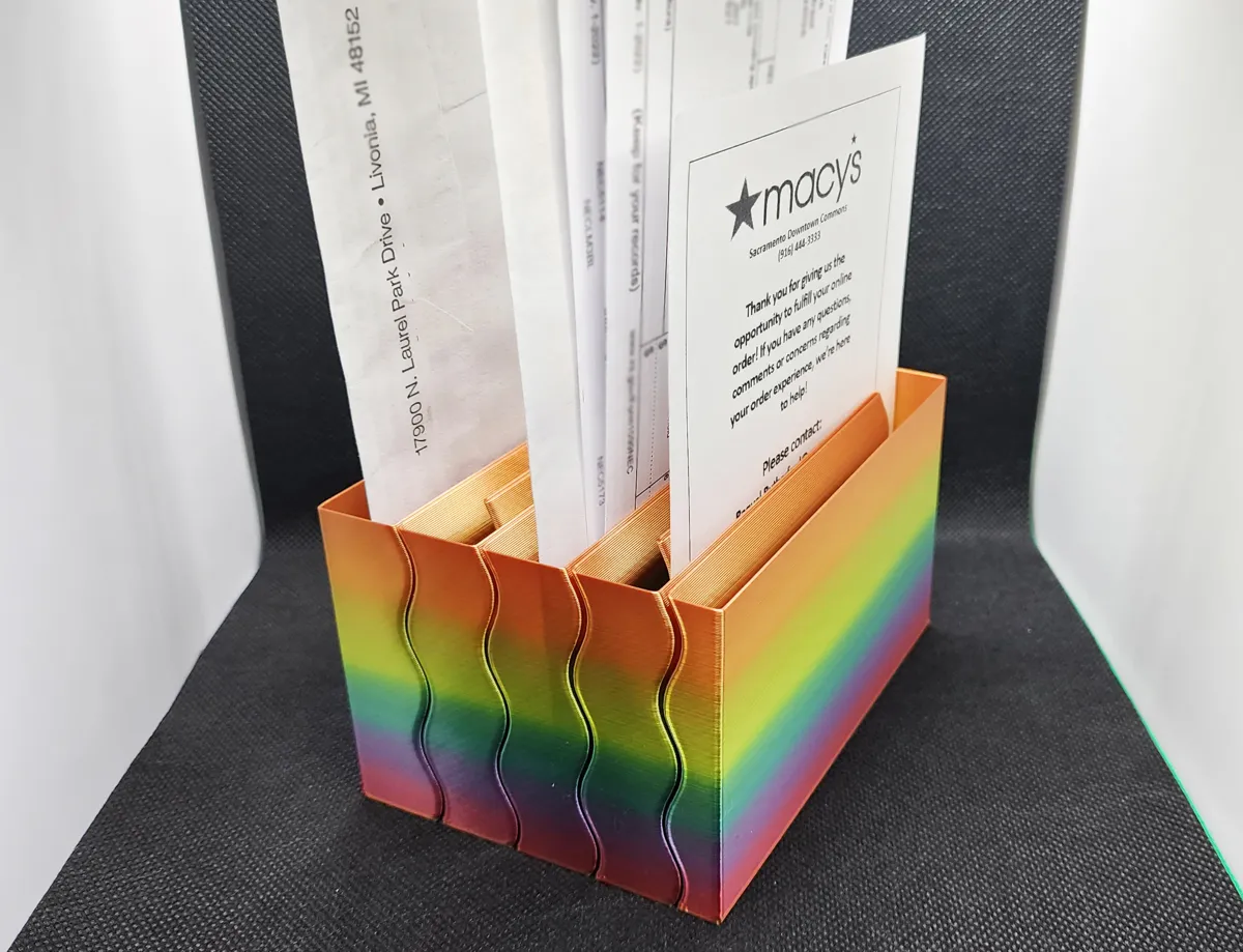 Organiseur de courrier évolutif - mode vase
