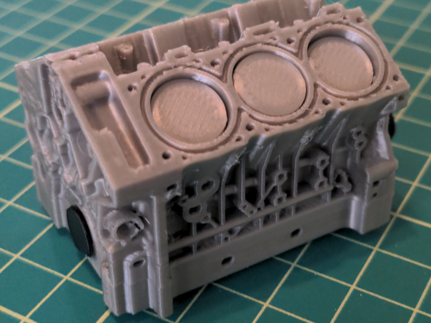 45% Scale Working V6 Engine