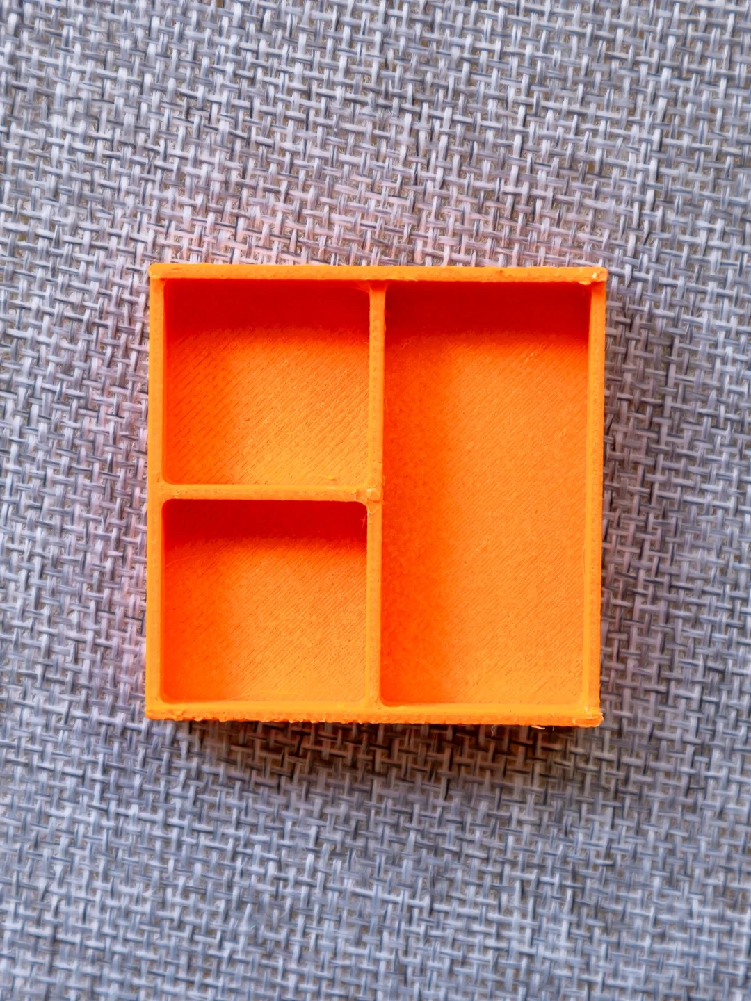 Miniatura 2 do modelo 3D 铰链结构盒子丨药盒丨饰品盒丨小配件盒