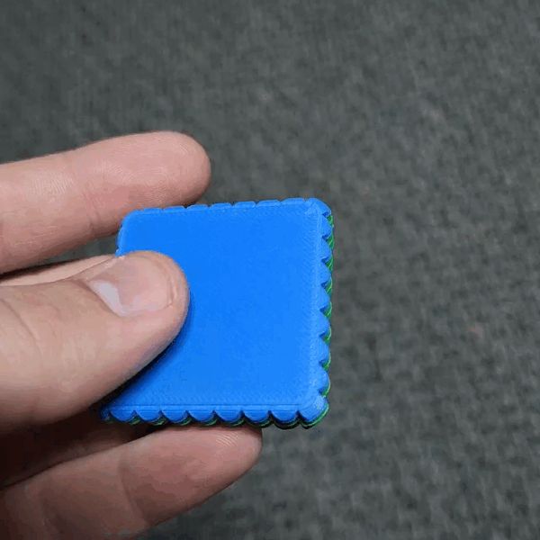 FIDGET MAGNETIC TILE SLIDER