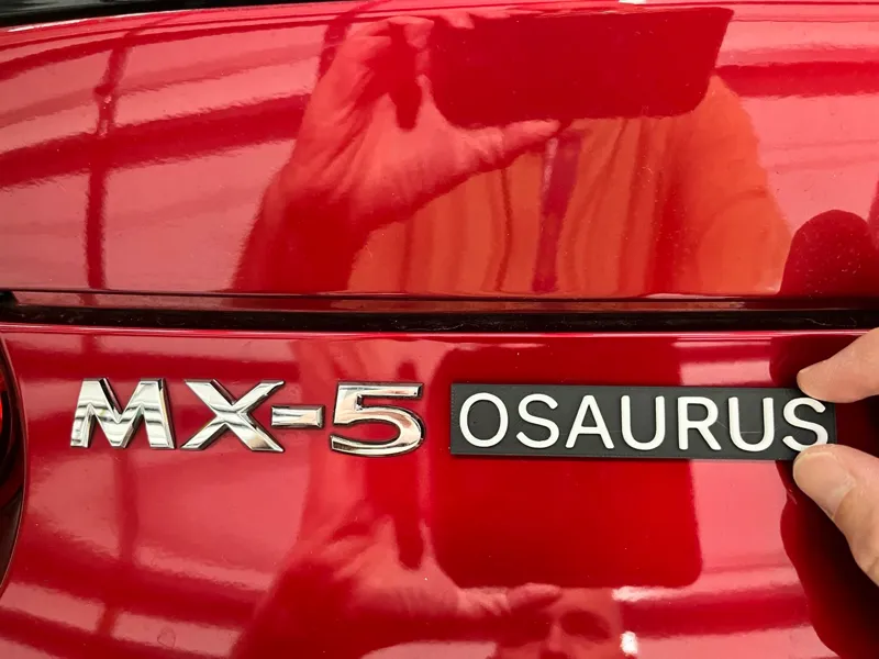 Osaurus Emblem - Quick 2 Color Print