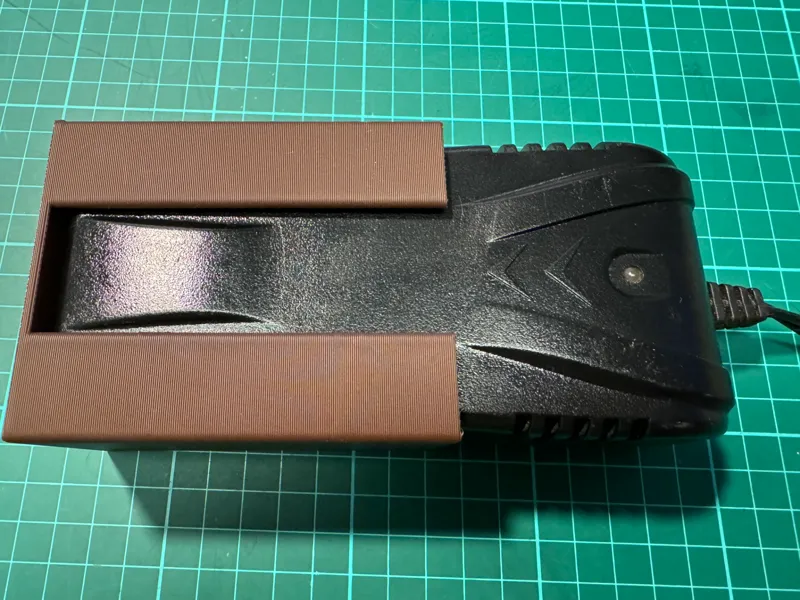 Motocaddy Lithium Battery Charger Mount