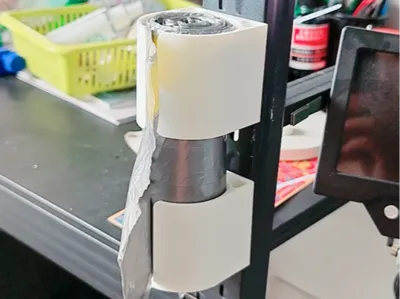 Adjustable Length Trash Bag Holder