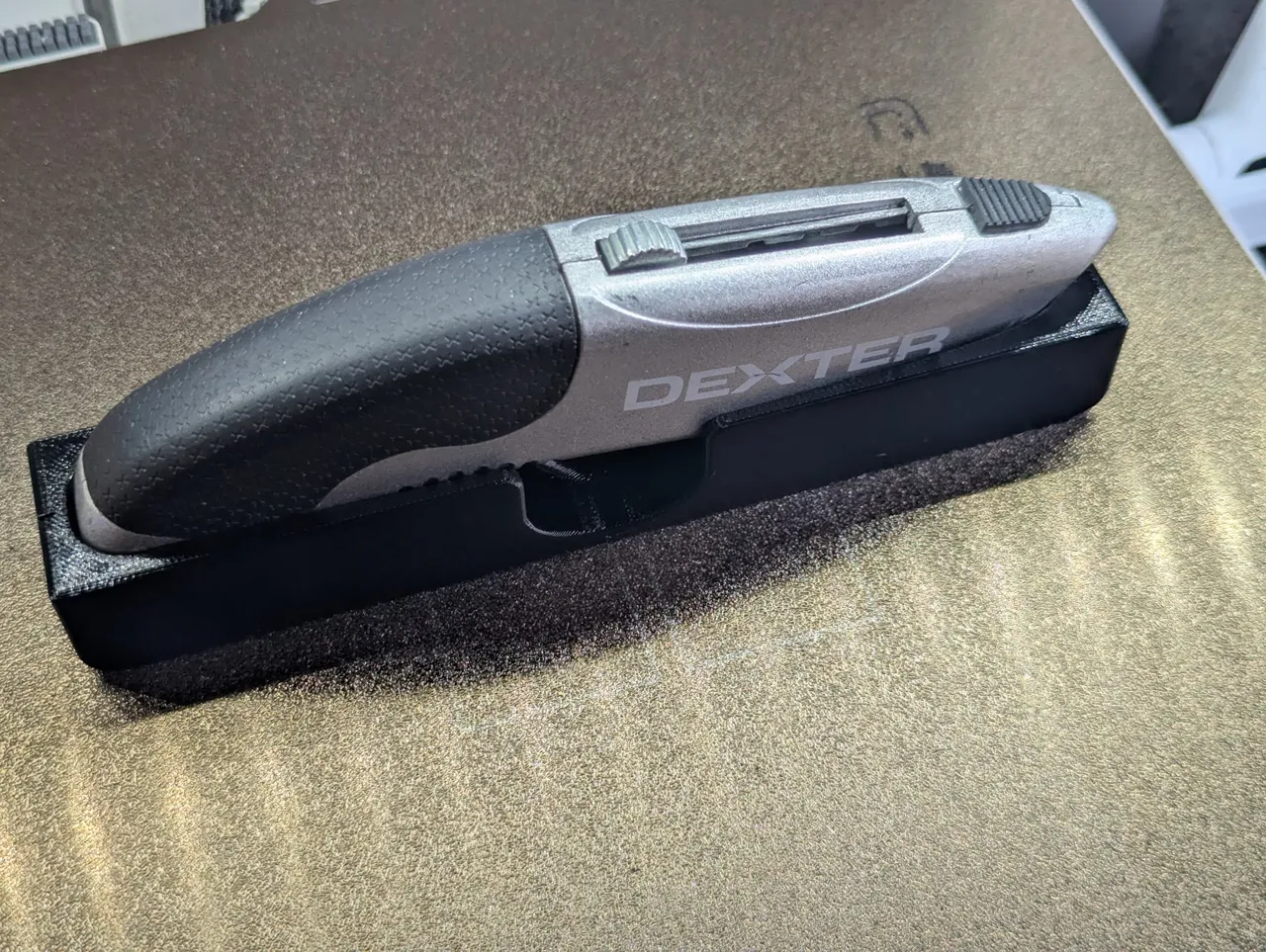 SKADIS holder for DEXTER cutter view 3