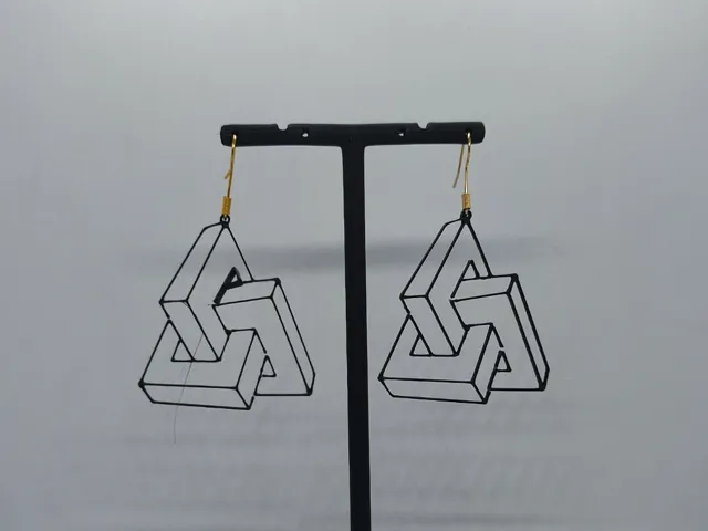 Aretes Nudo de la Ilusión