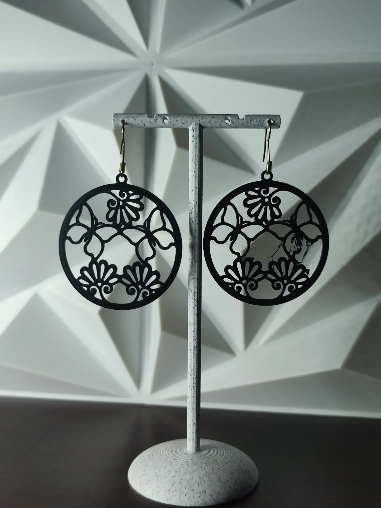 Aretes Eclipse Floral view 2
