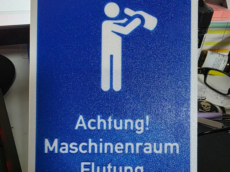 Lustiges Schild Maschinenraumflutung