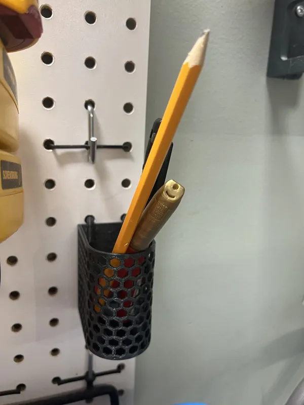 Porte-crayons pour pegboard, format bas
