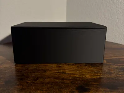 storage container with lid