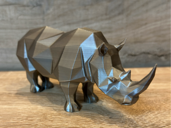 Rhino low poly 