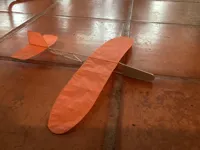 Planeur en papier de soie — kit à assembler — photo 2