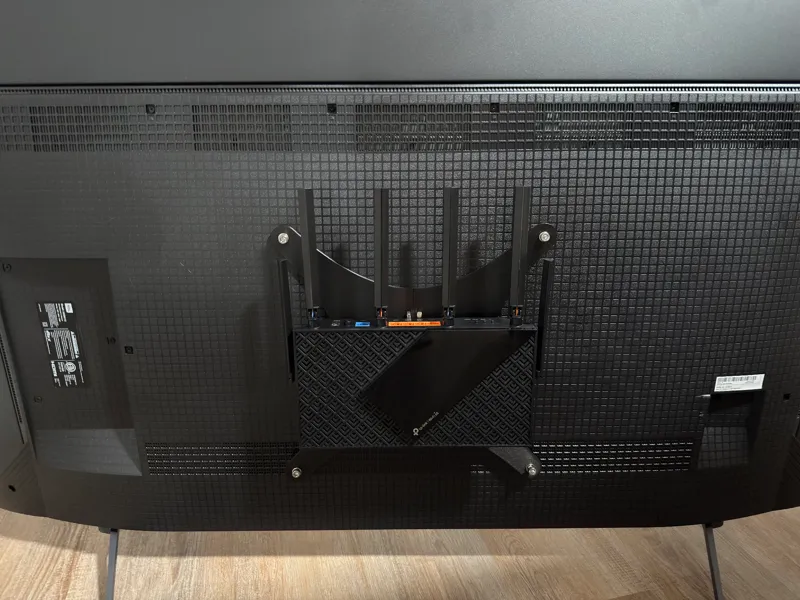 TP-Link Router TV Mount - 300mmm VESA