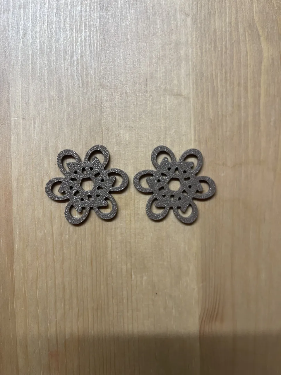 earrings view 2