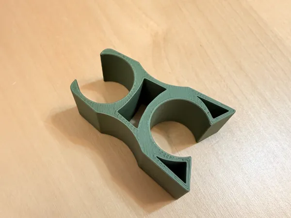 Support double pour tubes 20 mm